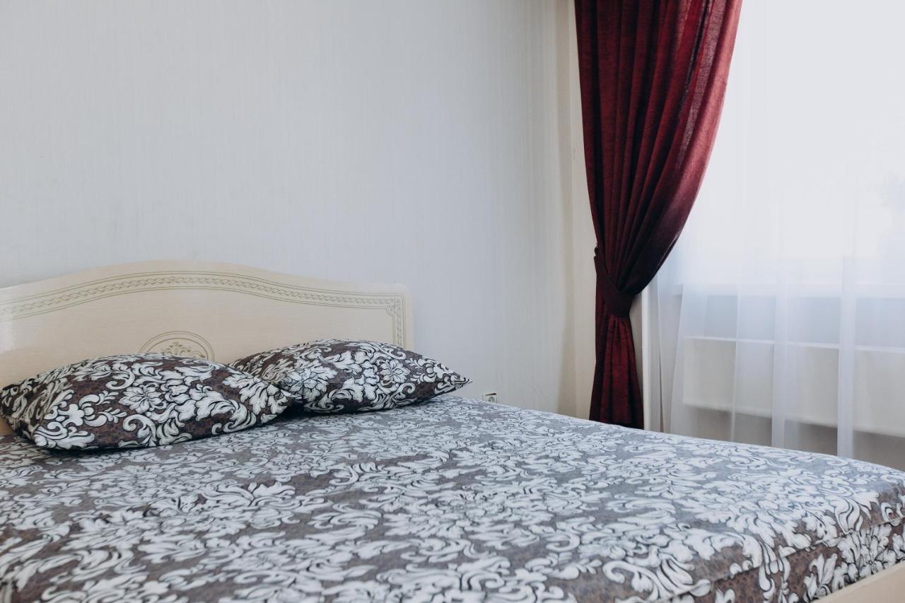 Apartment Centr neer Manufaktura on Kharkovskaya Soemy Buitenkant foto